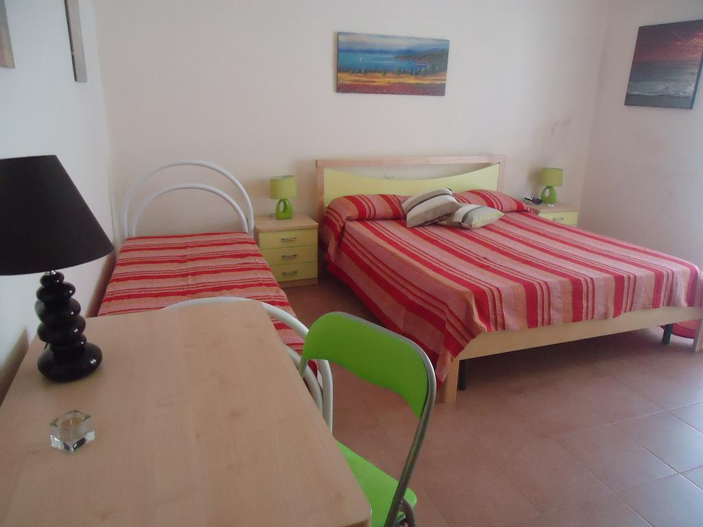 Isola Del Sole Apartment Syracuse Phòng bức ảnh