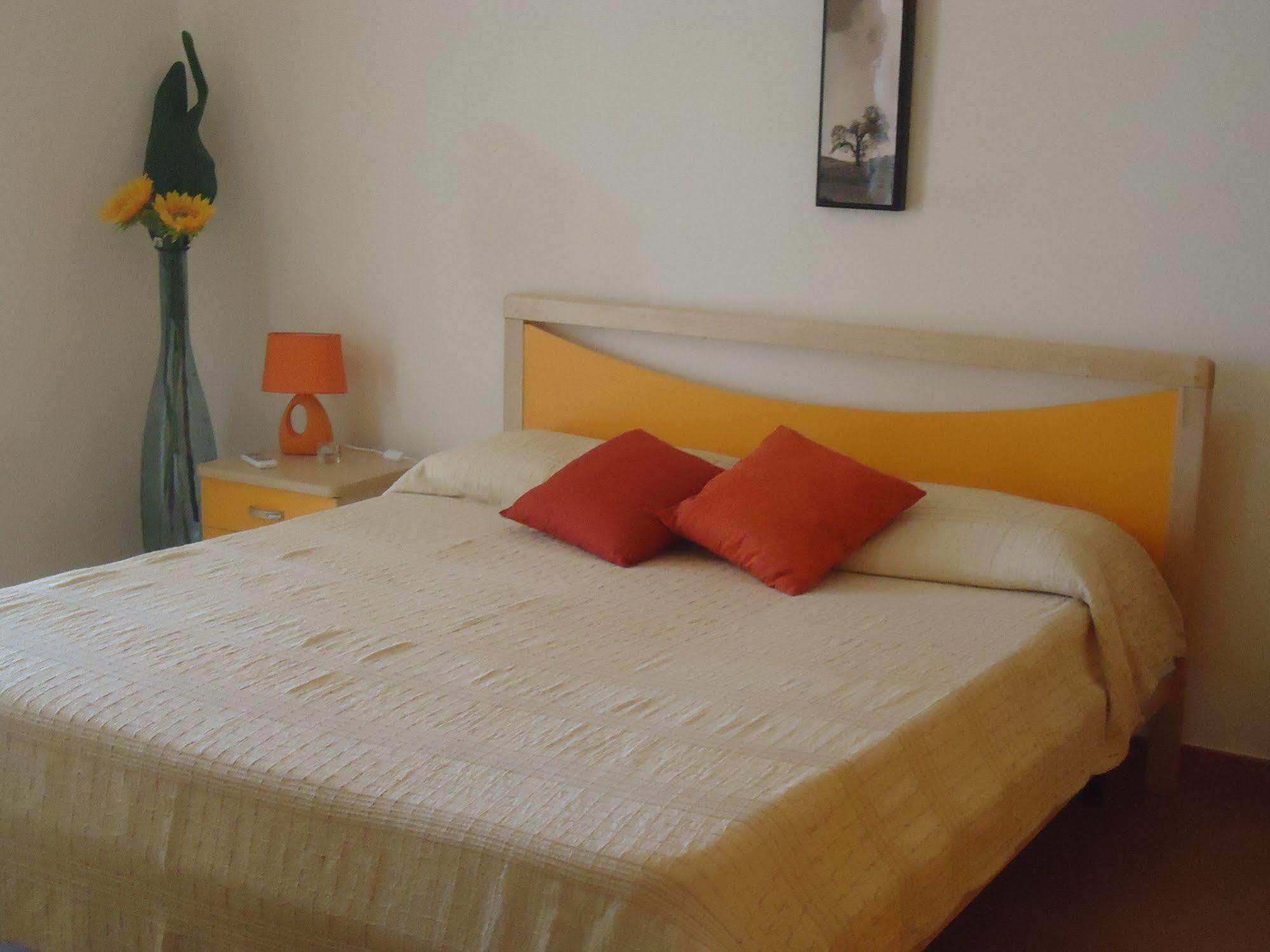 Isola Del Sole Apartment Syracuse Ngoại thất bức ảnh